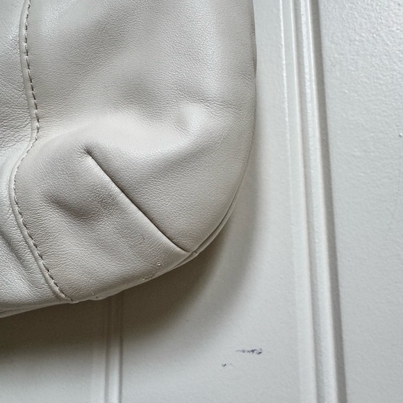 Coach Daisy Spectacular Off-White and Blue Shoulder Bag with Crossbody Strap - Picture 10 of 12